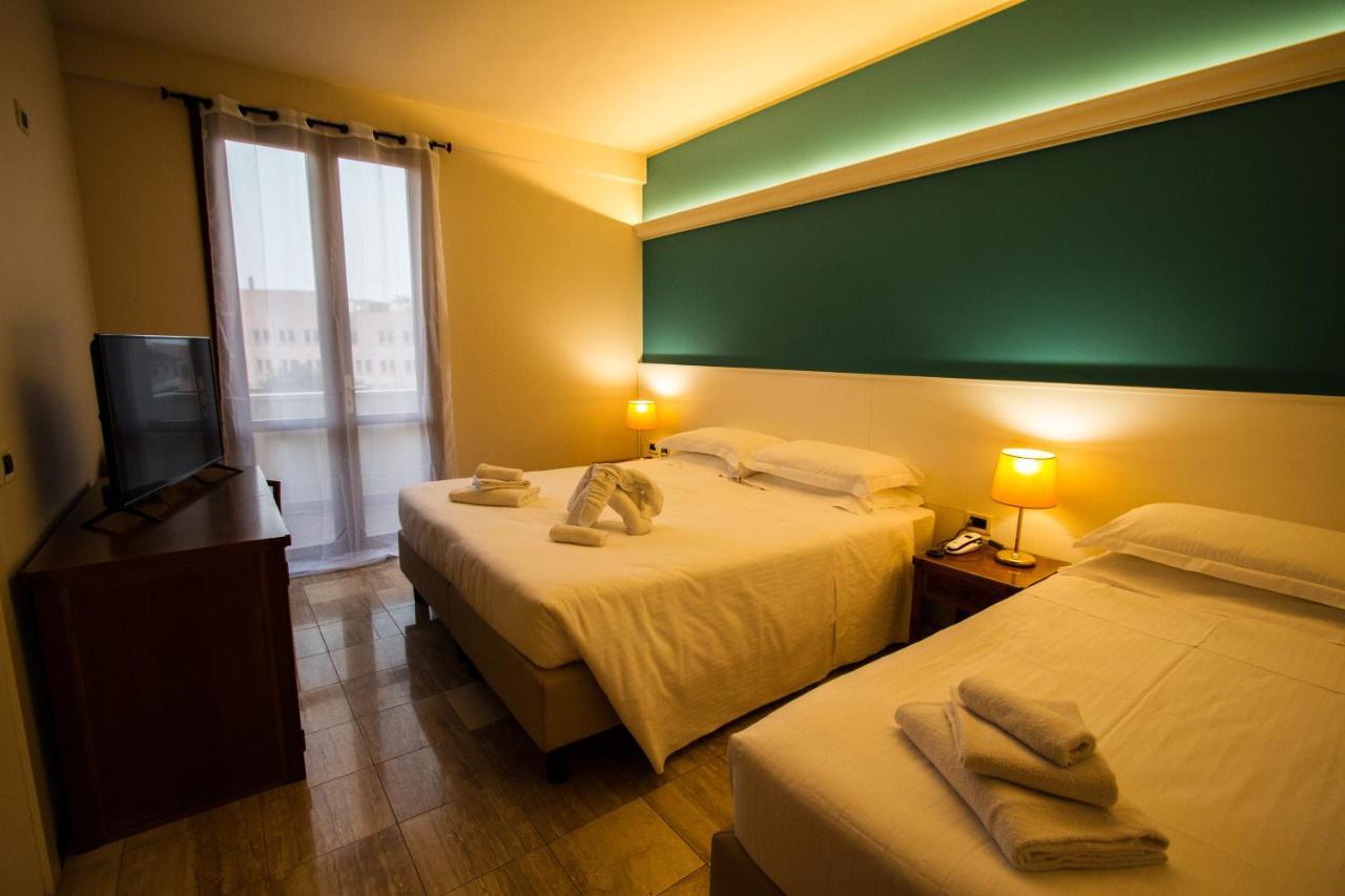 Hotel Elefante Montichiari Esterno foto